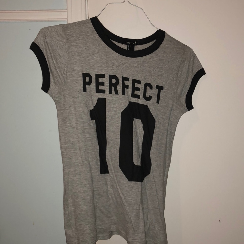 forever 21 t- shirt